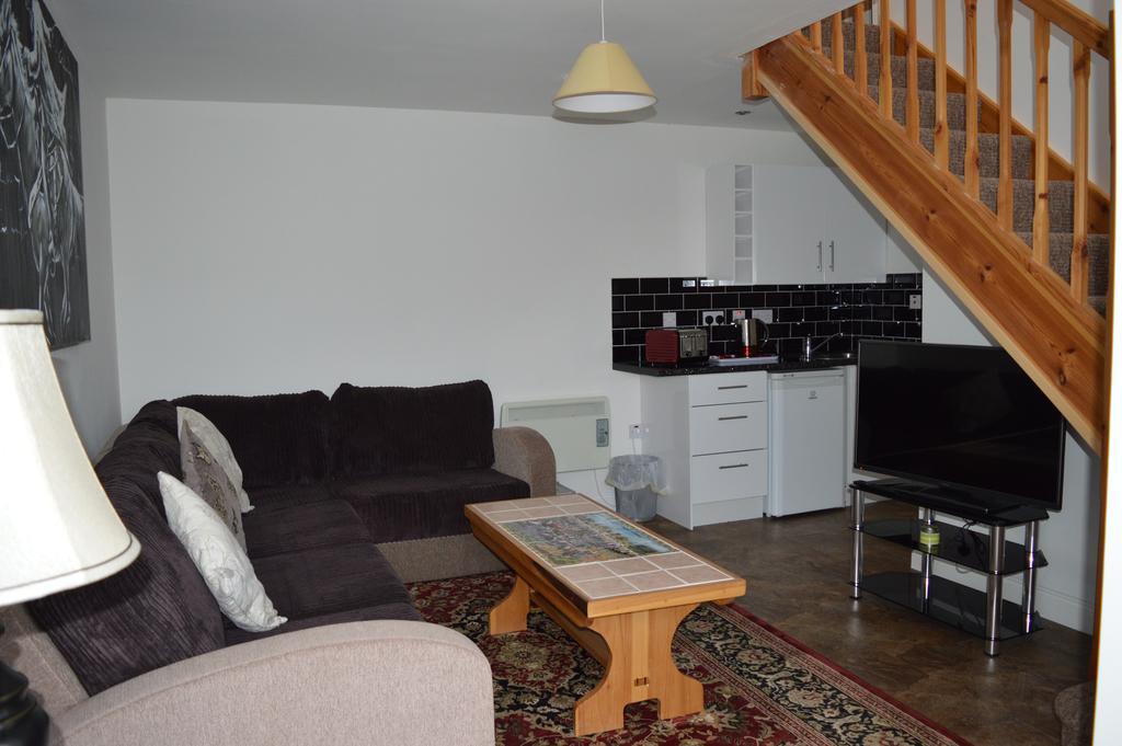 Worship Farm Accommodation Redhill  Exterior foto