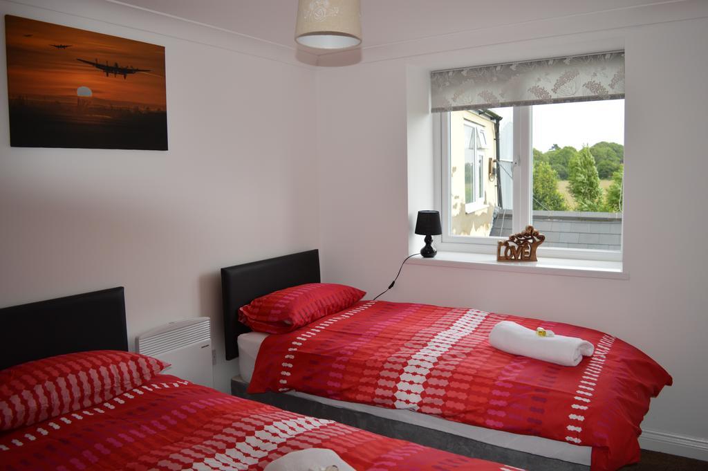 Worship Farm Accommodation Redhill  Exterior foto